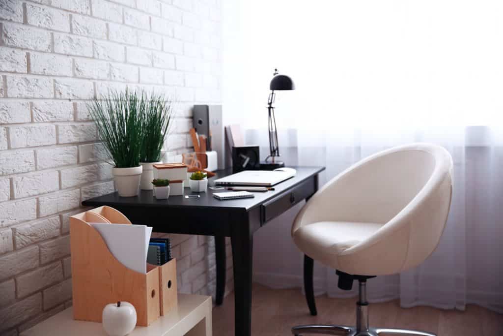 SIM HOME OFFICE ESCOLHA O LUGAR 1024x683 - Confira as dicas de como renovar o home office